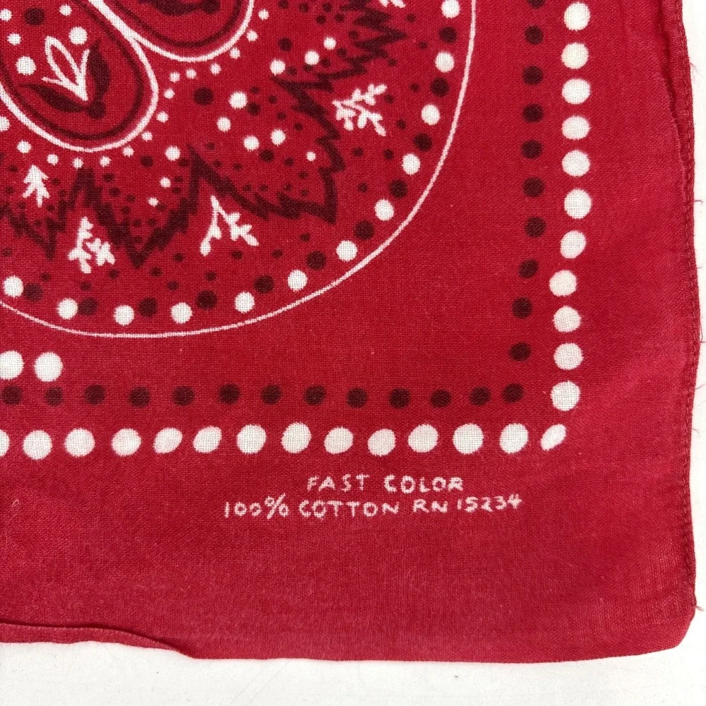Vintage Fast Color Bandana Red Selvedge 1950s Cotton Early Paisley RN 15234
